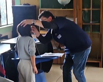 saludazuay_'s tweet photo. #Azuay | Personal del Centro de Salud Molleturo realizó un control escolar en la Escuela de Educación Básica Tres Marías, con el fin de evaluar el estado de salud de los estudiantes y fomentar la prevención de enfermedades para su bienestar integral. https://t.co/8RzzIiPd8I