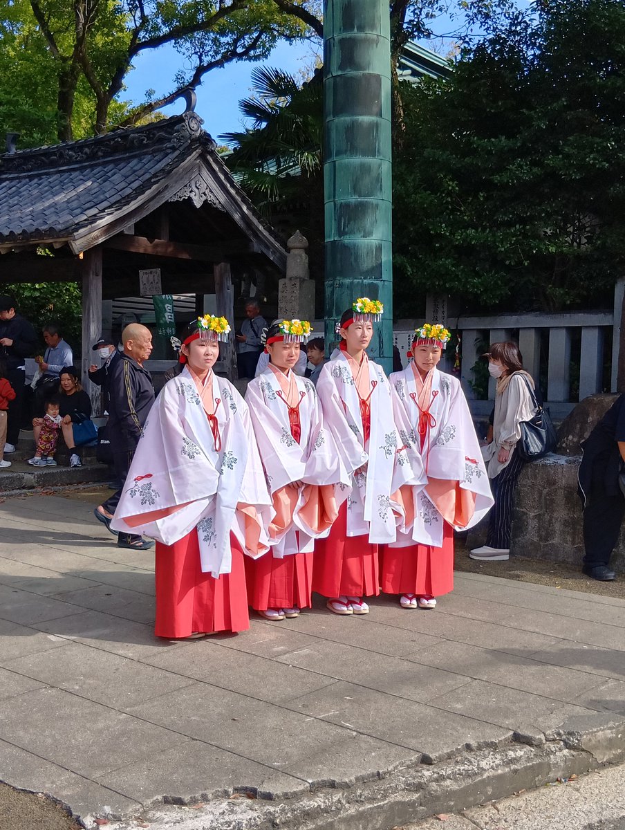 masato00815's tweet photo. 三島神社の巫女さんです。 https://t.co/VLBOrd1cf8