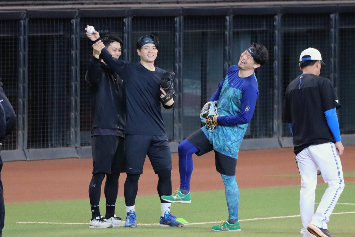 kt115 tweet picture