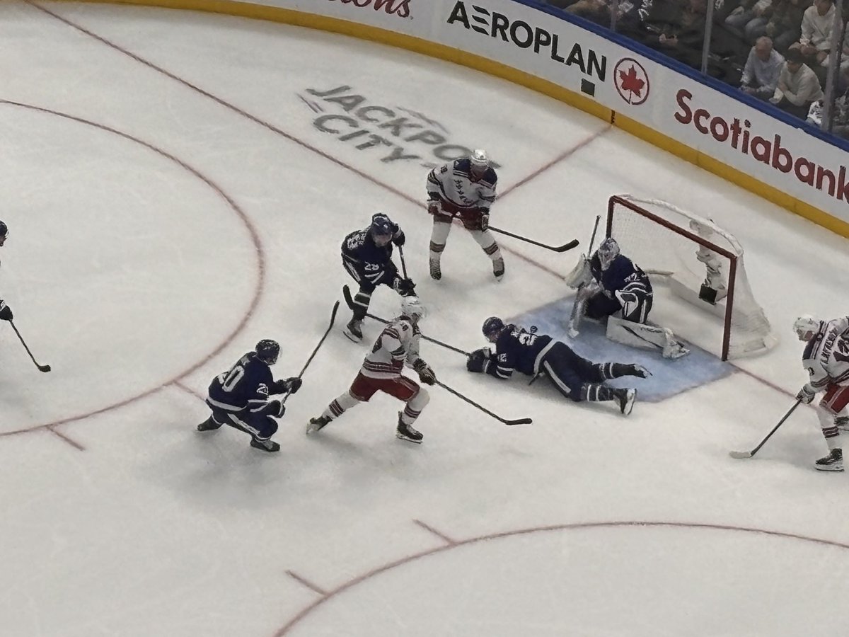 expomick's tweet photo. Maple Leafs’ penalty kill has been impressive so far this season #NHL https://t.co/y55c4tEa9g