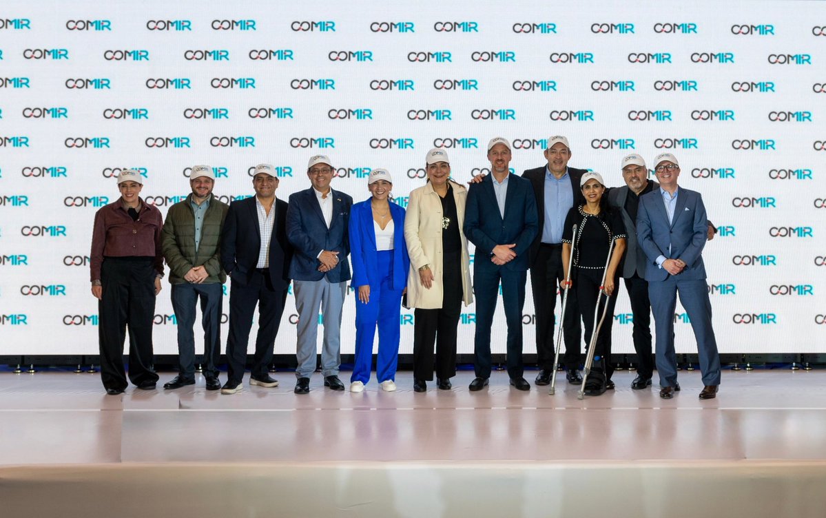 COMIR_'s tweet photo. Cumplimos 10 años conectando: Hoy inicia una nueva era para la industria de reuniones y eventos en México.

En el marco de nuestro décimo aniversario, presentamos la nueva identidad visual de COMIR, encabezada por nuestro presidente, Luis Díaz, y Fernando Famanía, presidente de PCMA Capítulo México.