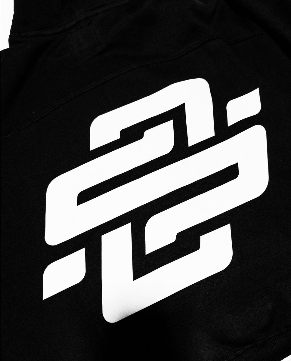 EMASOUND's tweet photo. Emasound Merch - 24 OCT 🔥 https://t.co/PZs5oHebmh