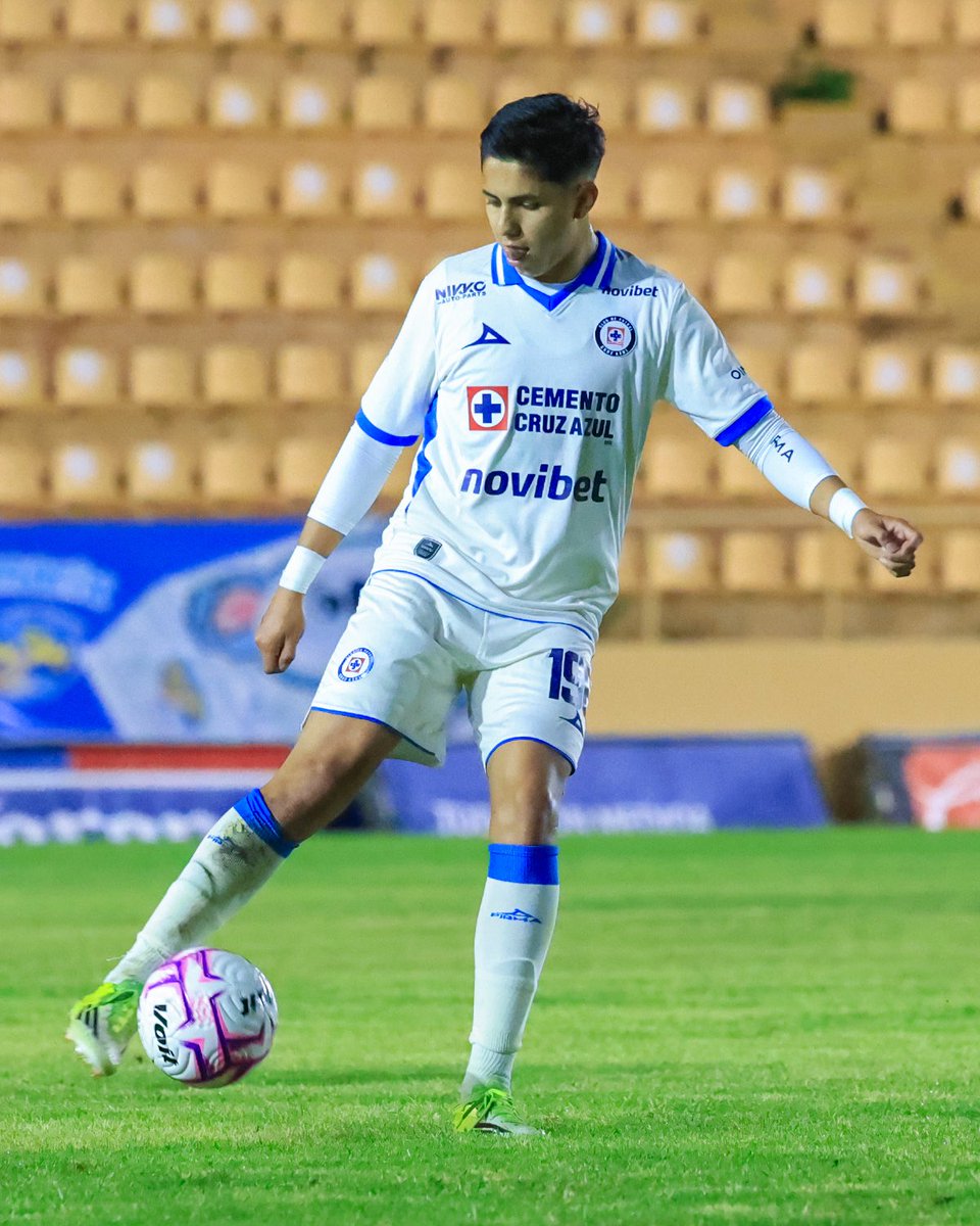 AzulBasicas's tweet photo. Media hora cumplida en Oaxaca.
#OAX 1-0 #CAZ https://t.co/GfKDDkLOSz