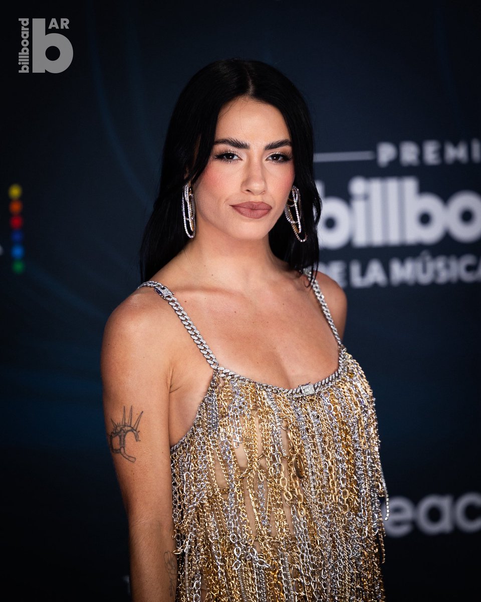 BillboardArg's tweet photo. https://t.co/Hjj9FVMcxX