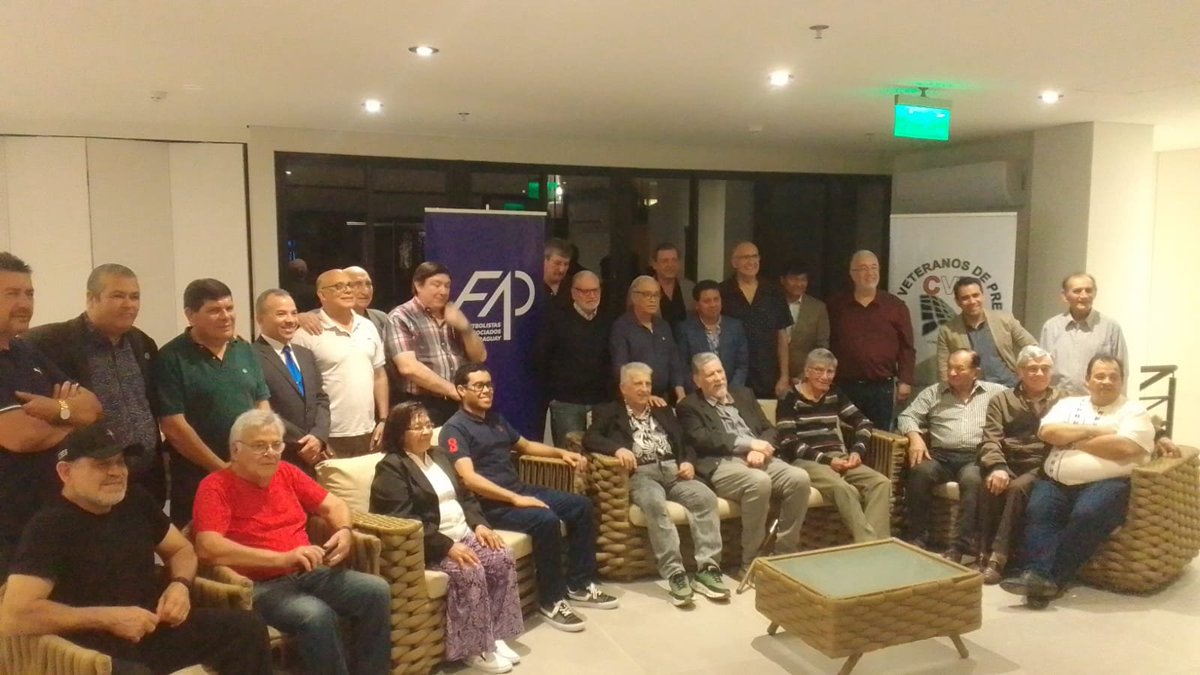 ClubVeteranos's tweet photo. Celebración 4 años de fundación del @ClubVehiculos #CVP https://t.co/DBgN9b0l8r