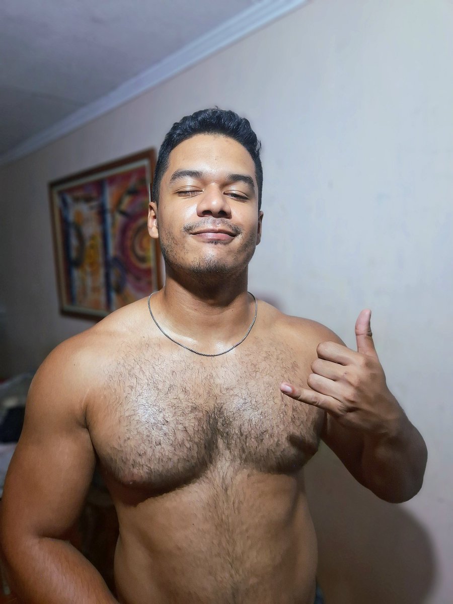soyjosegf's tweet photo. Las fotos que te mandaría si fuéramos novios. 🫦🙂‍↔️ https://t.co/J0IhVVpezx