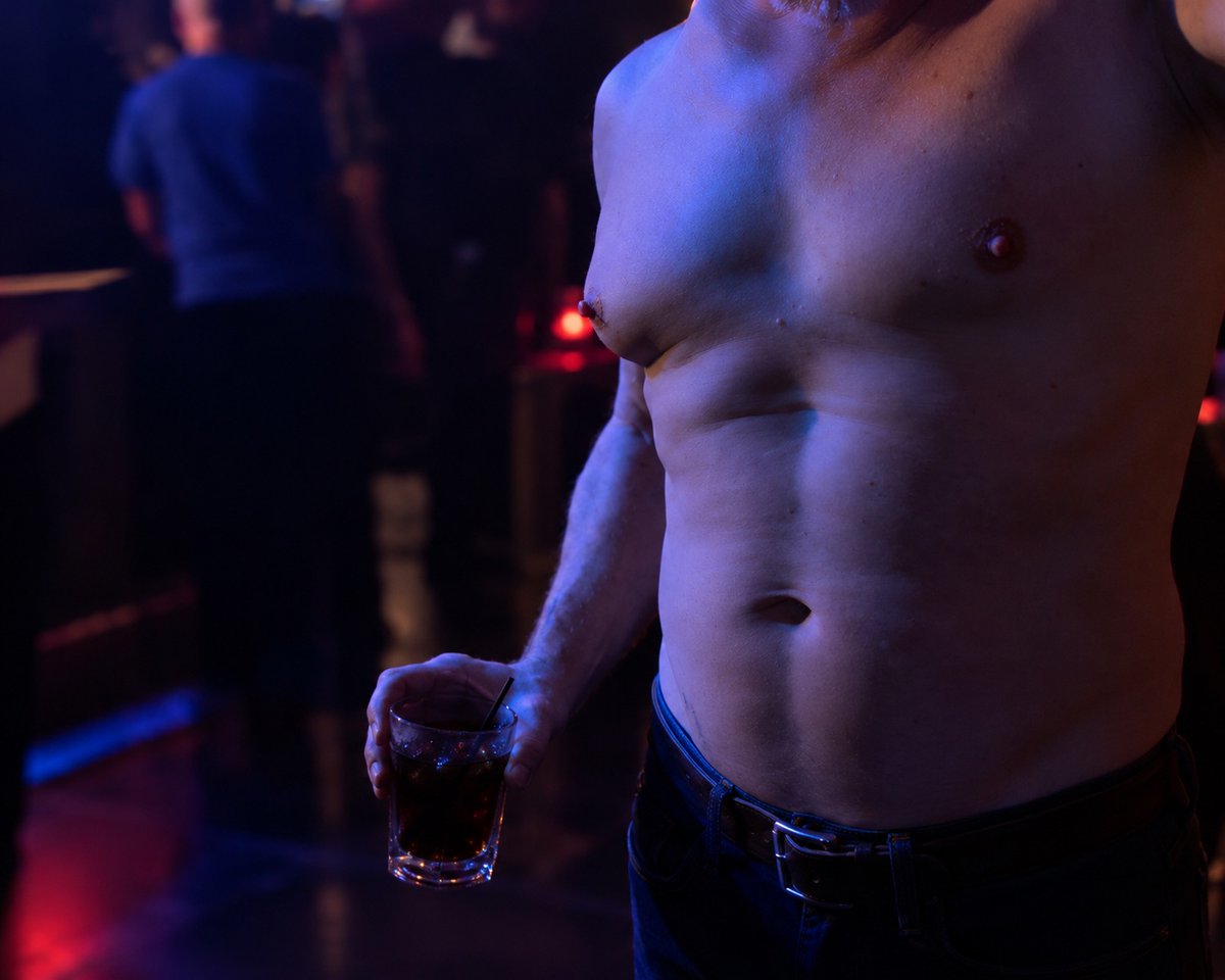 micahafterhours's tweet photo. Shirtless at the club, drink in hand, doing my best to look like I belong here. I have checked my stomach in every reflective surface this place owns. https://t.co/aZj3LORqCy