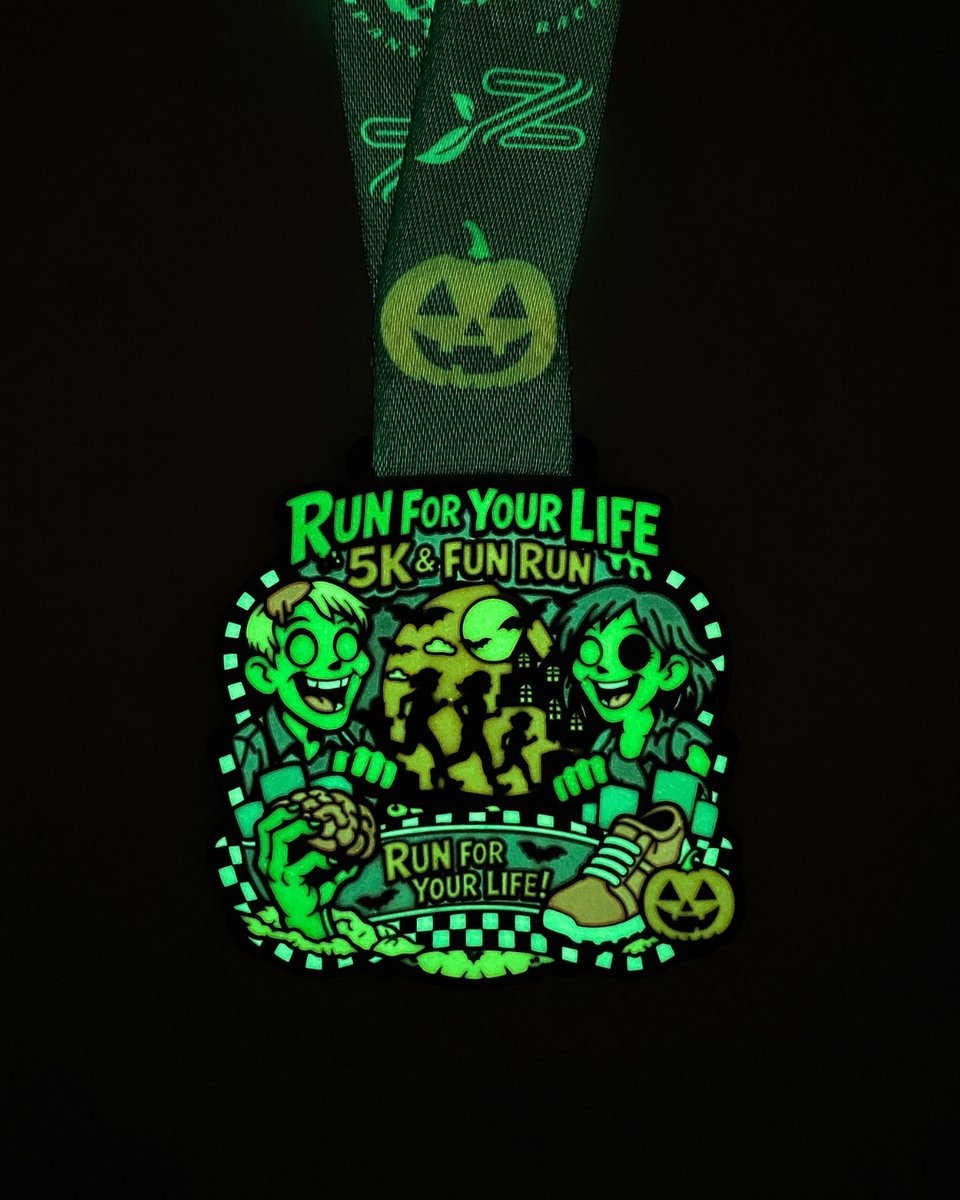 magicraceswag's tweet photo. We know a medal can glow in the dark, but what about the ribbon? 👀💚

The Run for Your Life medal has a glow of its own, and the ribbon lights up, too! 🎃

#RunForYourLife #GlowInTheDark #CustomMedals #FunRun #HalloweenRun #5KRun #RaceSwag #Halloween https://t.co/e3OmamqcTG