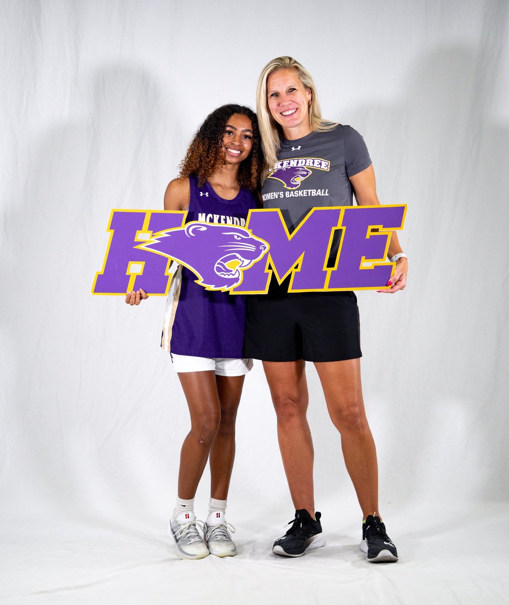 sashafierce0108's tweet photo. I’m beyond blessed and excited to announce my commitment to McKendree University to continue my academic and athletic career!! Thank you Coach Kerkhoff and her coaching staff for believing me and giving me this opportunity! Go Bearcats💜💛🐾!! https://t.co/1Qm6ZucyyN