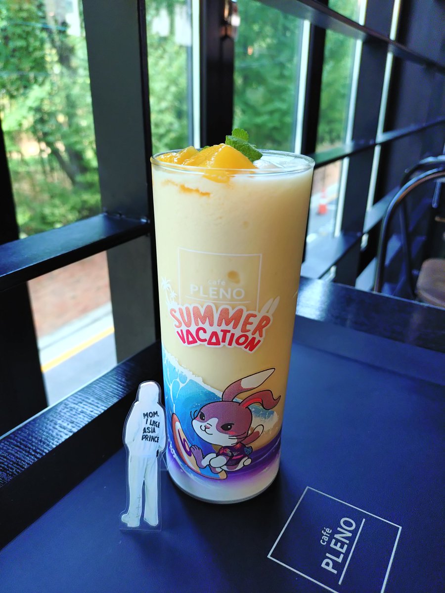 nonnon1216's tweet photo. PLENOには日参。
栗のティラミス美味しかった🌰☕

#PLENO
#フチソクさん https://t.co/LXllM6xqpP