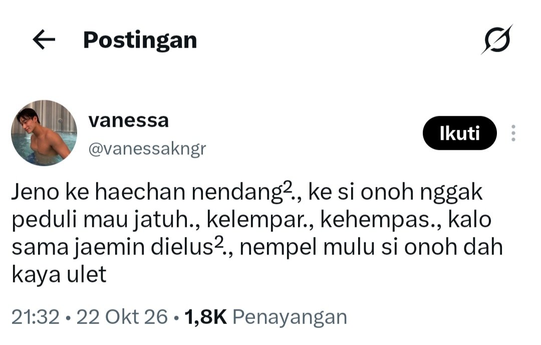 redsummer3to3's tweet photo. Iyadeh si onoh mah cuma lembut ke si onoh doang ya? Elus dah elus mau ngapain jg mau nempel mulu kaya ulet jg gak ada urusan 🤣 Ini niatnya mau verifikasi berapa langkah gak peduli sm yg lain? Apa cuma sama satu orang aja? 🤭 https://t.co/MgNZGAYUjB