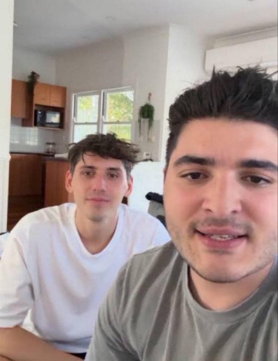 FreedomAus80100's tweet photo. Why are two young lads the only ones exposing the massive NDIS fraud that we all know is going on ? 

Where is 

60 minutes?  ABC ? Channel 9? SMH? The Age? The Liberals? https://t.co/pghlz77K1I