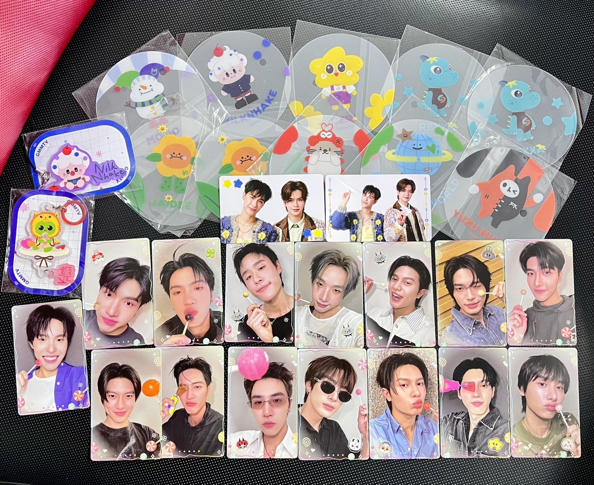 jmjmm_faii's tweet photo. แจกกกกกกกกกกก 12 บ้าน

✨ เชิญชวนเพื่อนๆพี่ๆน้องๆของตึกฟ้าทุกคนมาร่วมอวยพรวันเกิดให้ “จูเนียร์ ปณชัย ศรีอาริยะรุ่งเรือง” ค้าบบ

กติกา : รี+เมนชั่น อวยพรวันเกิดให้จูเนียร์ พร้อมใส่คีย์เวิร์ดและแฮชแท๊กให้ครบ

JUNIOR 30TH BLOOMING SEASON

#Junior30thBDInFullBloom
#junniorrs #จูเนียร์ปณชัย 

💛 แจกบ้านละ 2 ชิ้น หลังประกาศรายชื่อ 
ใครทักมาก่อนได้เลือกก่อนค่ะ 

สุ่มและประกาศ 24.10.69 เวลา 09.30น.งับ