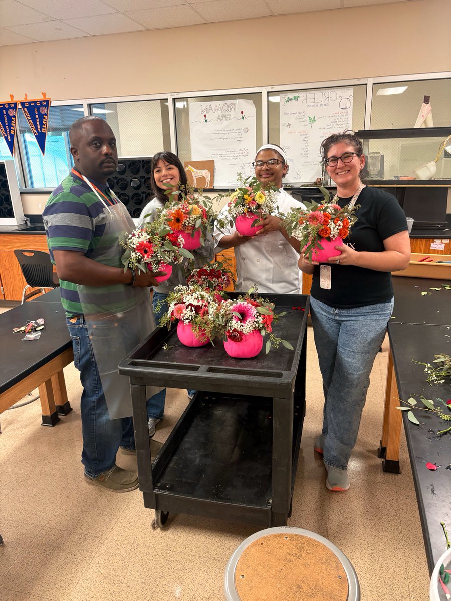Grissom_ag's tweet photo. Our floral and FFA students creating wonderful arrangements for the Spring ISD CTE Advisory board dinner this evening. @cwhs_springisd @SpringISD_CTE @SpringISD https://t.co/EhdBJNSrEI