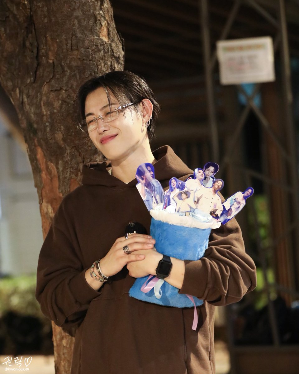 kwonlock49 tweet picture