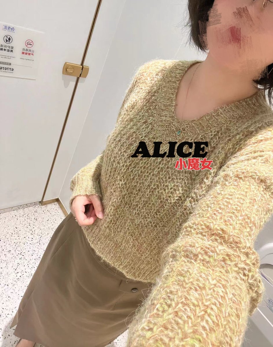 Alicerocking520's tweet photo. 今日份乖乖女，还有另一个版本哦(´๑•ω•๑`) https://t.co/vLAIwxeAGc