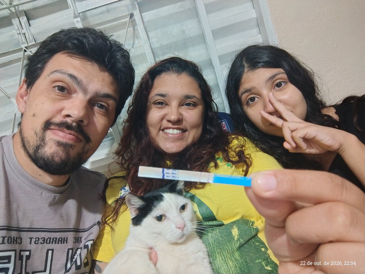 NarradorVP's tweet photo. LEMBRA QUE EU FALEI Q TINHA UMA NOVIDADE LEGAL?

A SENHORA VP TÁ GRAVIDA 
❤️❤️❤️❤️❤️❤️❤️❤️

Nossa família tá crescendo e EU TO FELIZ (e surtando) DEMAIS 🥹

Te amo @thingscaroline , obrigado por realizar todos meus sonhos. 

🎉🎉🎉🎉🎉🎉🎉🎉🎉 https://t.co/qliVCk7Q9R