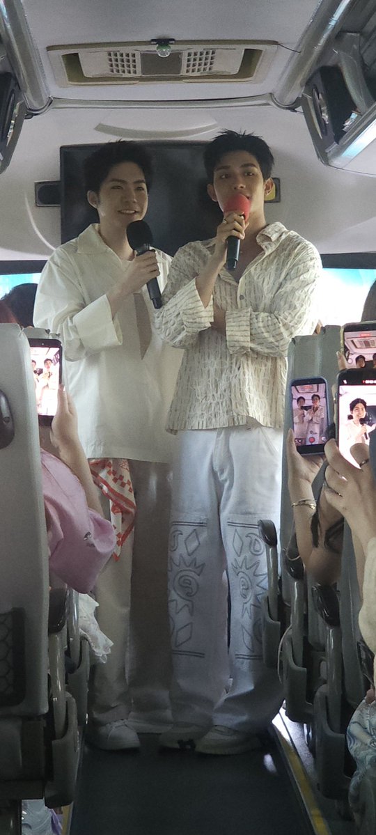 SunoLilly's tweet photo. โกโก ไปทริปกันคับบบ

#BarenotetripxNetJJ https://t.co/smP5vit1p2