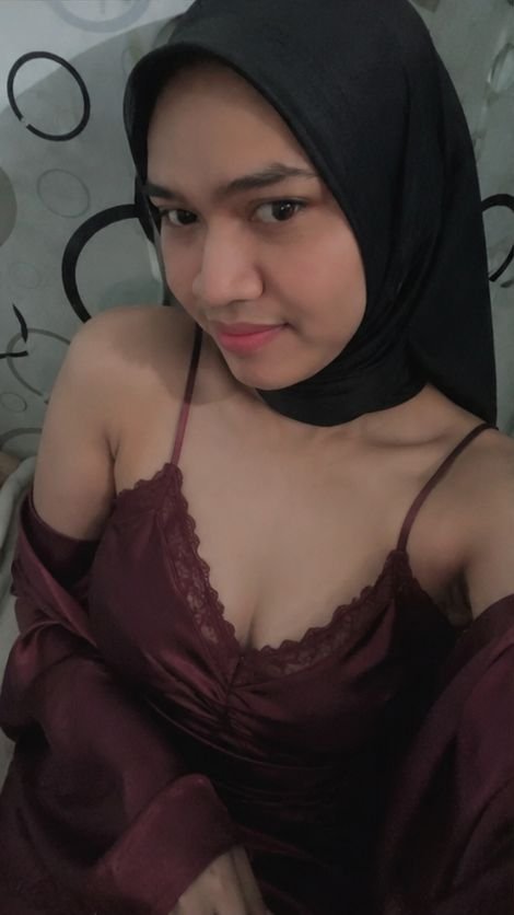 Puput_cantikk's tweet photo. Ko bagus di AI yahh😭😭
#cder #cderhijab #cderindo #cdermuslimah #cdercantik #waria #gay #sange https://t.co/EkeFCGhKpc