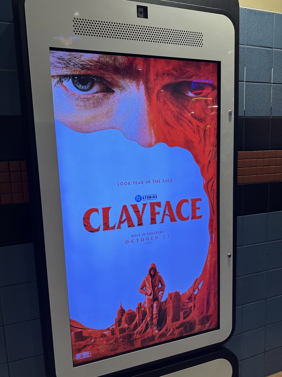 comicsbeerscifi's tweet photo. Clayface is a truly gruesome, scary, body horror movie. The gore is imaginative enough to distract from the fact it appears to be mostly cgi. Perfect Halloween viewing! https://t.co/xukne12mQw