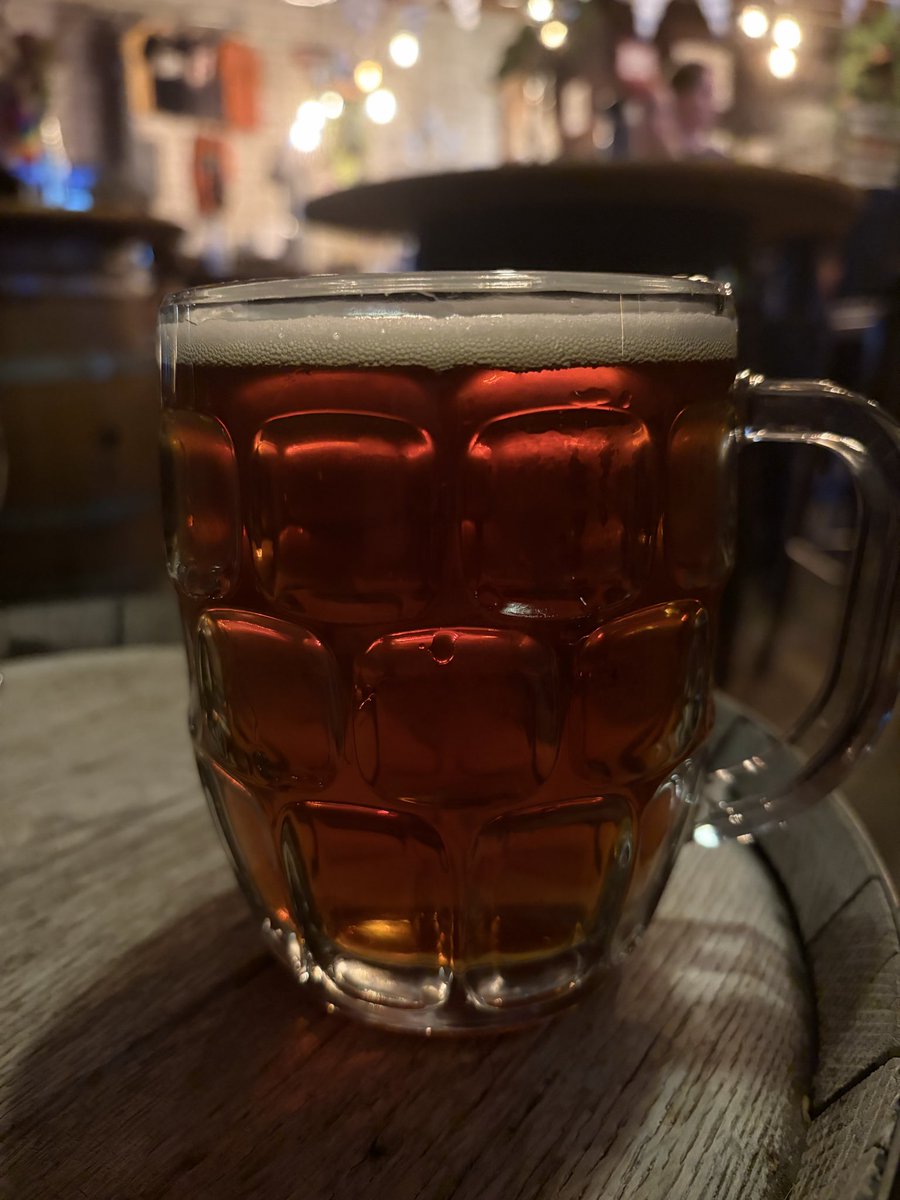 RAILMag's tweet photo. @Filthycreatures Tonight: free beer on the airplane 
Last night: Oktoberfest &amp; Helles at Crooked Tooth in Tucson
Perpetually: the mysterious hope and torture of devoted sports fans angling for just that single moment in the sun. https://t.co/5KgXf8jrrO