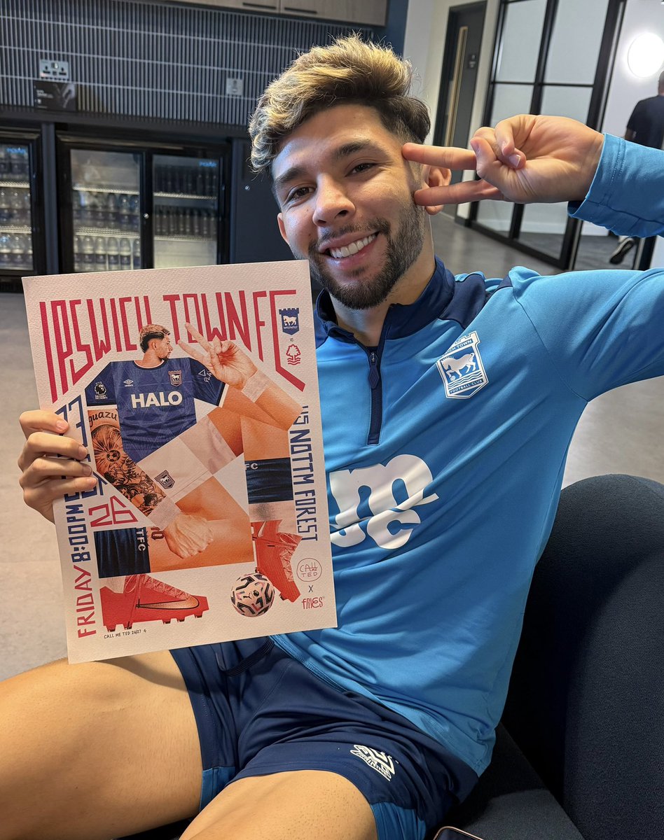callmeteditfc's tweet photo. Now officially endorsed by the man himself… ✌️
#itfc @twtduk @BlueMondayITFC @KingsofAnglia https://t.co/lQExMCVwSh