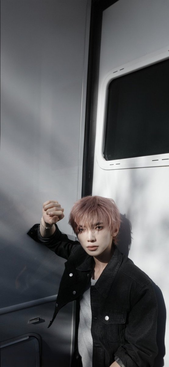 ayspagee's tweet photo. [✉️] daily @/im_ovation 🪽

#YEOSANG WALLPAPER 
HD,HQ LOOKSCREEN 

#kangyeosang #ateez https://t.co/NruPUBO0wu