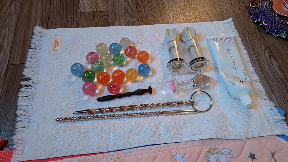 all_whoreganic's tweet photo. The girl: the holes. Guess which toy is going where? 

#porn #nsfw #goonette #cutie #ddlg #ageplay #sextoys #sounding #nsfwtwt https://t.co/KTOJ5cQyFT