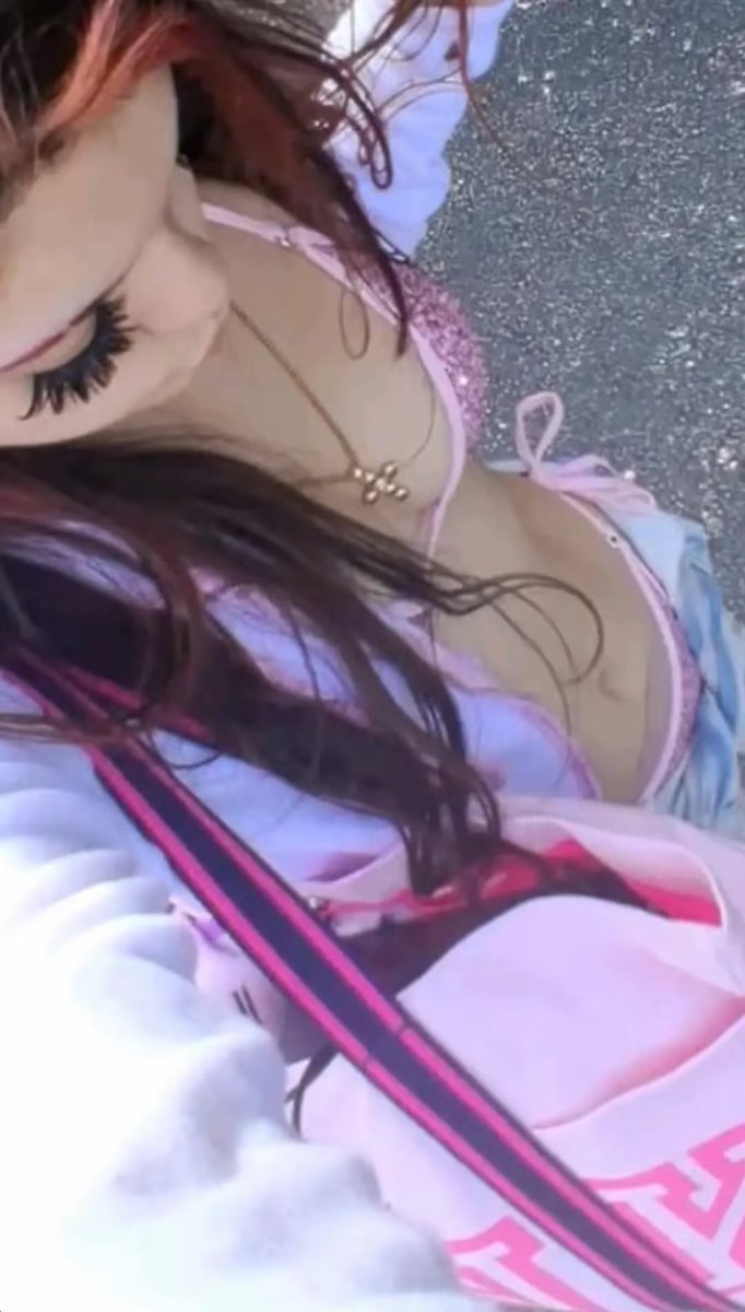 starlettskyee's tweet photo. https://t.co/47YcmHph7B