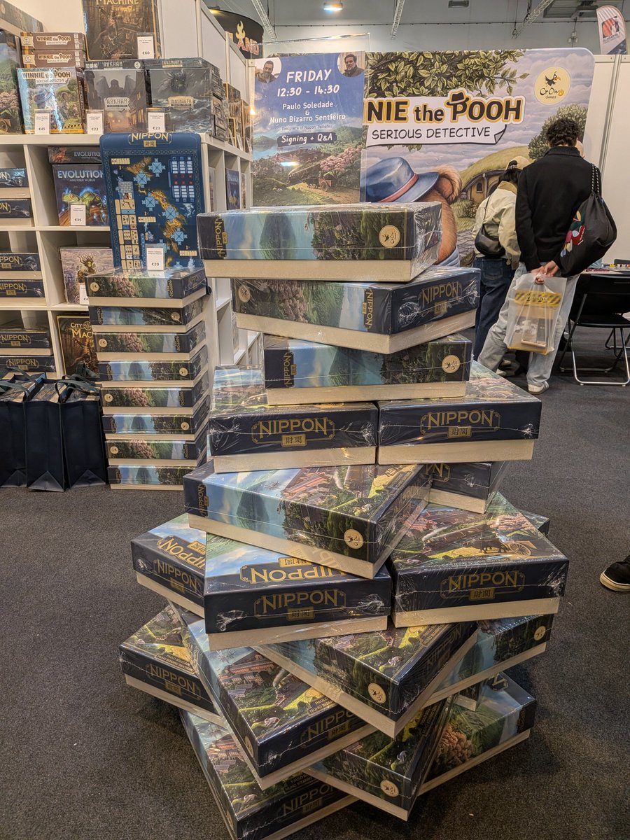 Sentieiro's tweet photo. Do stop by ... Hall 3 P 200 CrowD games booth at @SPIEL_Messe . https://t.co/GD6VerBbN9