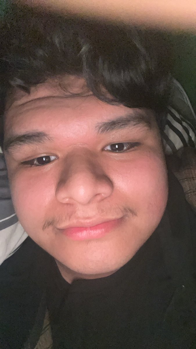 misslora02's tweet photo. Michael Brown here tried sexting with an underage girl and y'all know what that means it's a sexual assault he needs to be jailed and y'all should share this till it got to his relatives and associates in Utah
#justiceforagirl! https://t.co/SvvweHVlEq