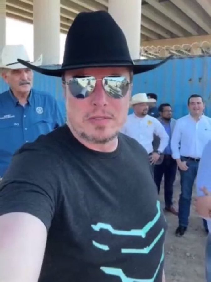 0Murderbot's tweet photo. @TheFungi669 He hates this one too.  Hat is on backwards... https://t.co/CsfABjzyvq