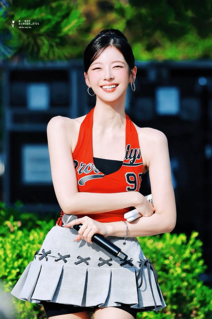 yeddeongglvv's tweet photo. @DreamCJen Lia https://t.co/2OjvyYPydW