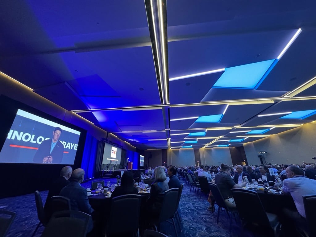 HumCapLP's tweet photo. What a great morning at the DFW Tech Prayer Breakfast! The keynote reminded us that lasting impact in business starts from within. Aligning our character, values, and faith with our work helps us to be the light of the world through how we lead and serve others. https://t.co/8Vx4J1TrHt