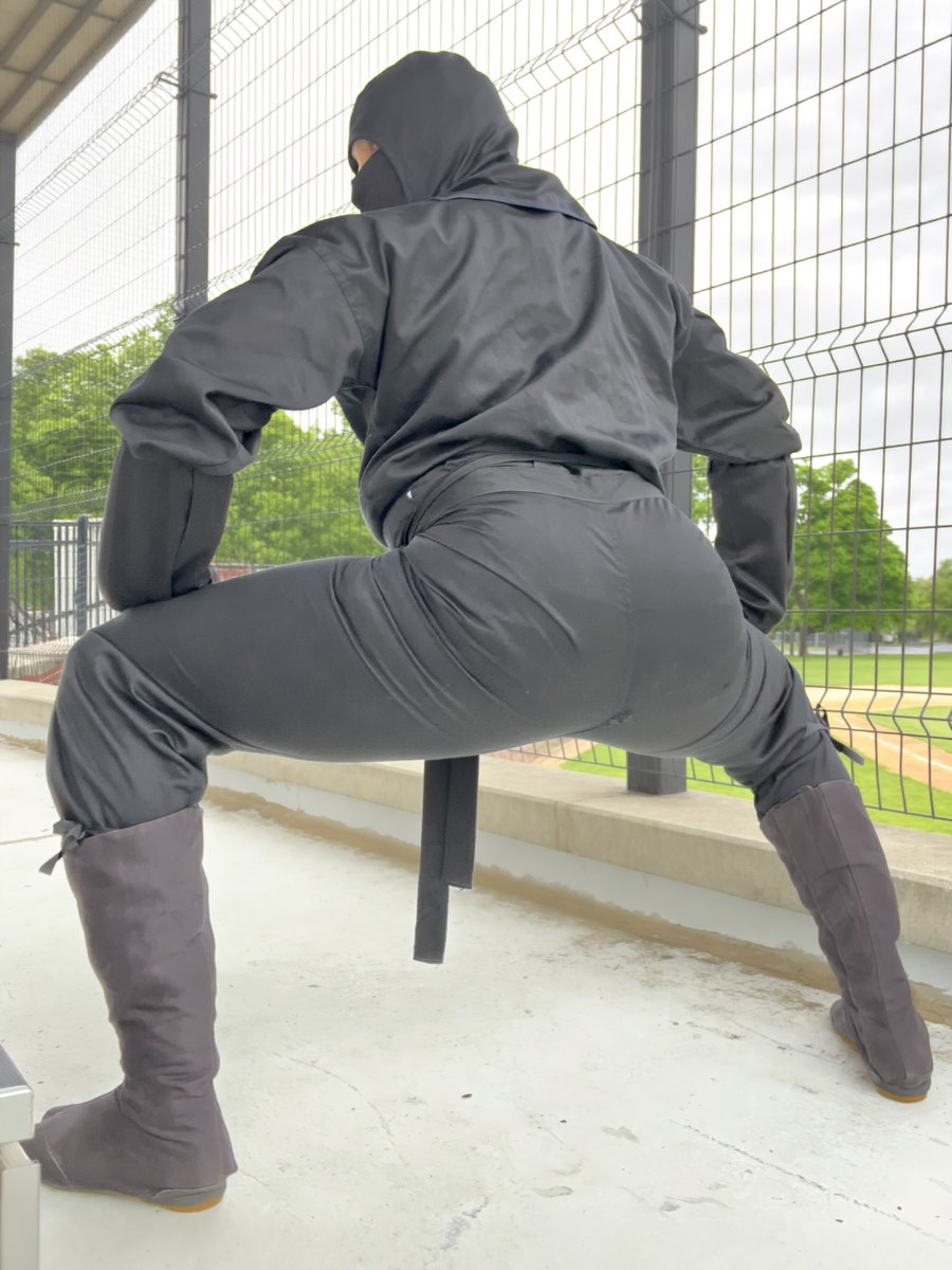 MexiNinjaBoi's tweet photo. The Kuro Ninja showing off his TAIL while.....NOT sneaking around. π
lol...but twerking! ππ³οΈβπ ππ₯·π½π
-
#ninja #blackninja #martialarts #martialart #martialartlifestyle #mexican #gayman #manbutt #gaybutt #mansbubblebutt #ninjabutt #gay #gaypride #manbutt #mexicano #culo #gayninja