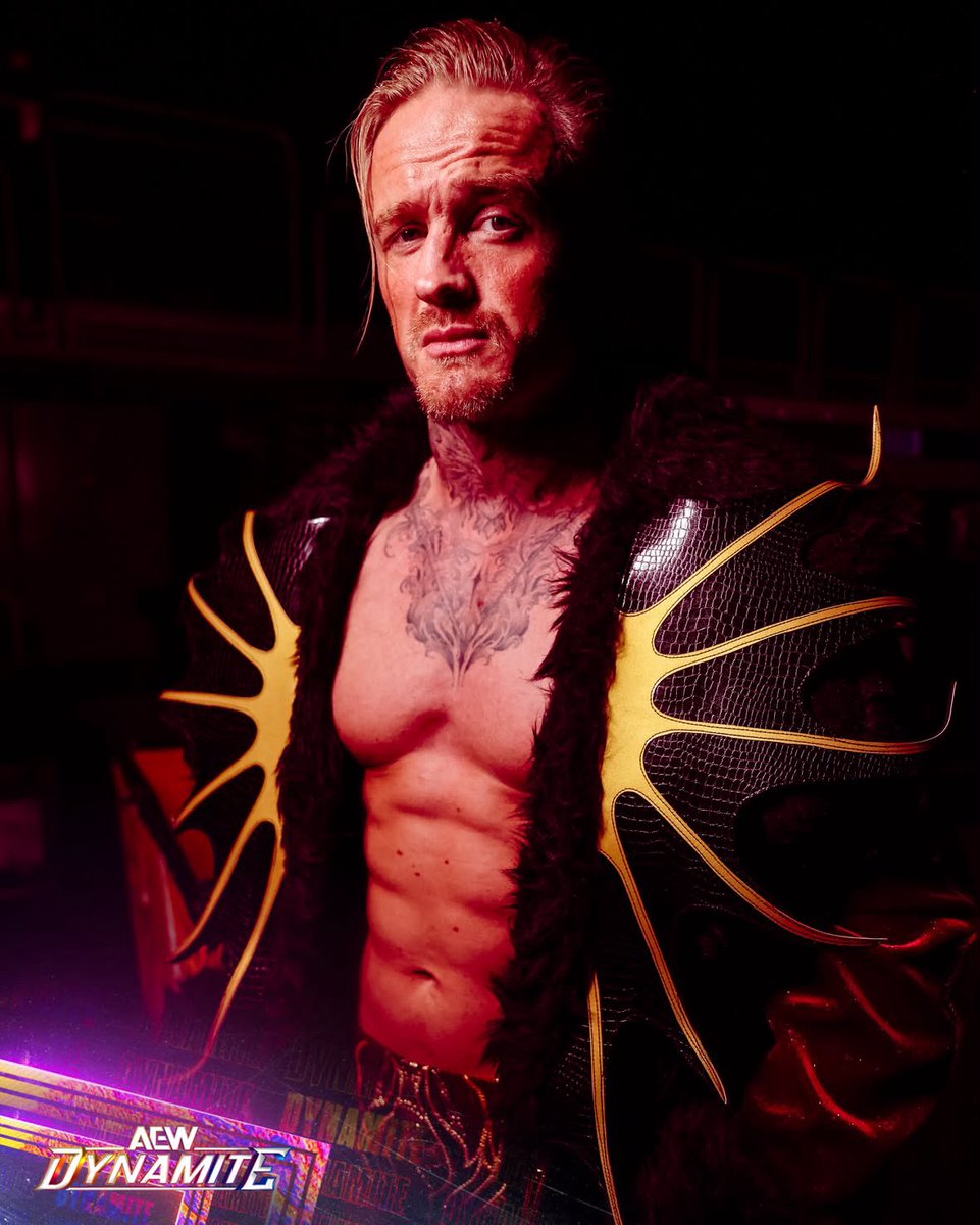 UNBESIEGBAR_ZAR's tweet photo. „I don’t know how to be silent when my heart is speaking.“ Dostoyevsky 

📸:
@RyanLoco 
https://t.co/0v6JVaPF6H(instagram) https://t.co/u66Rqssfpq