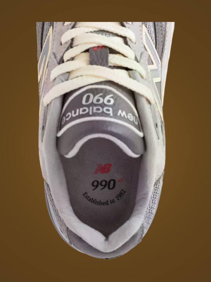 Kixify's tweet photo. New Balance 990v7 Made in Usa Kool Grey / Calcium release November 06, 2026 for $150. https://t.co/275apTCH3q https://t.co/eNnTURG6Jj