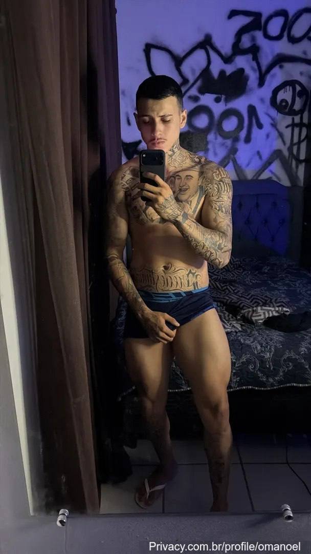 omanoeel_'s tweet photo. entra no meu canal é gratis venha ver mais do seu macho maloqueiro 😈🔞⬇️
https://t.co/CnxuKMe0cp https://t.co/qloB2P4NQW