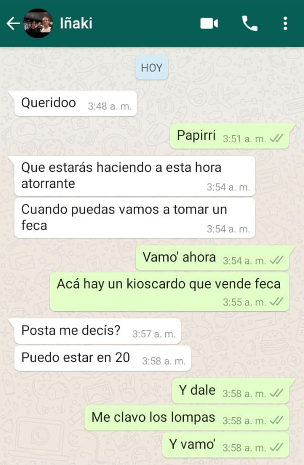 crowsos's tweet photo. mi chat con aladelta38 cuando no cursamos la misma materia https://t.co/xxqxlv5dgi