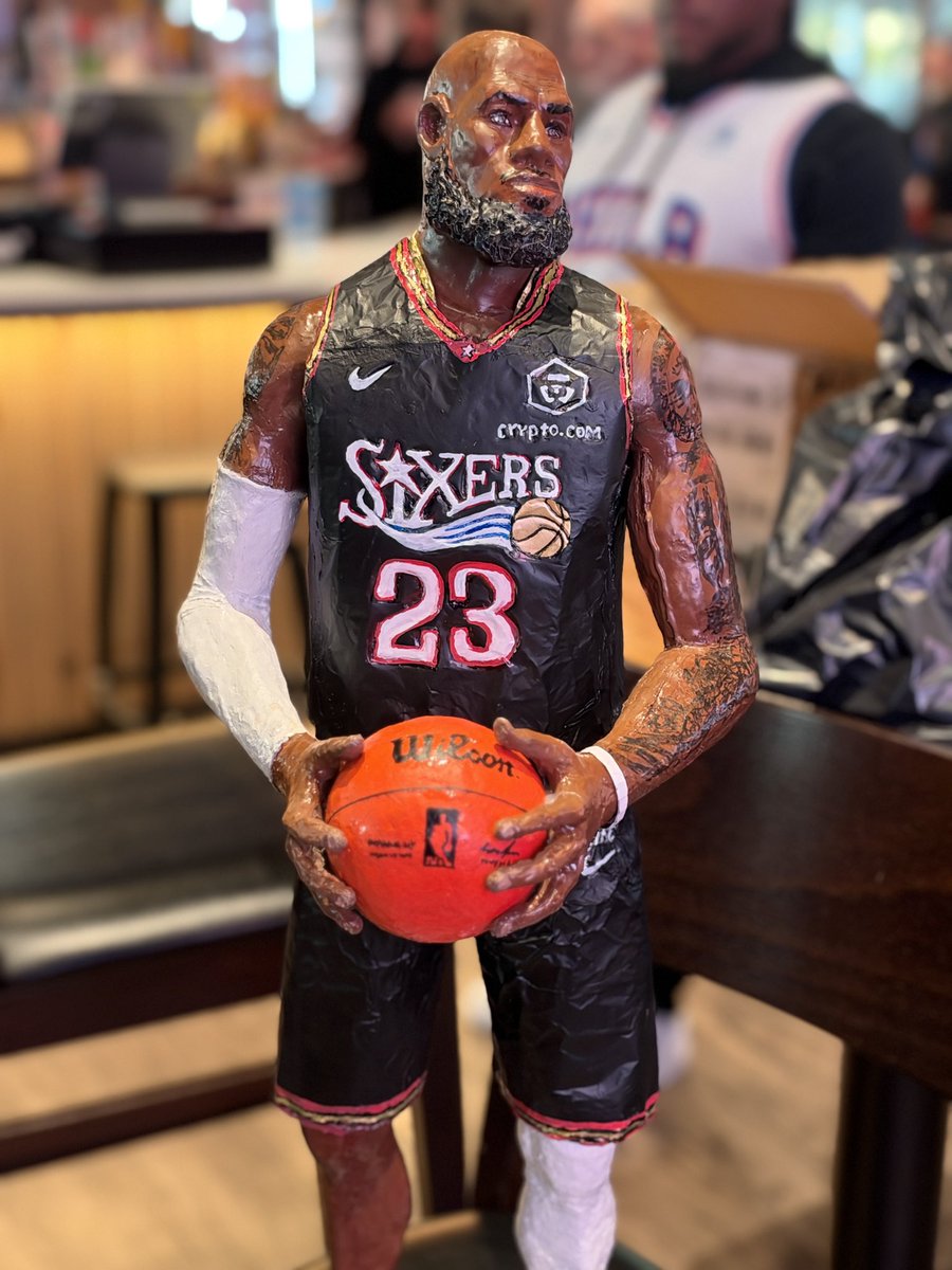 SpikeEskin tweet picture