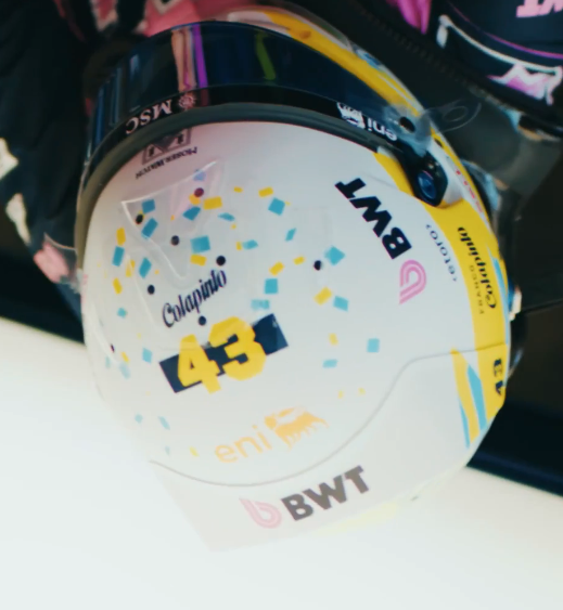 AlertaF1's tweet photo. Franco Colapinto estará usando un diseño especial patrocinado por Mercado Libre y con su número al estilo de Boca Juniors. 

Lo va a portar en Austin y México. https://t.co/ZUvR1hVT2P