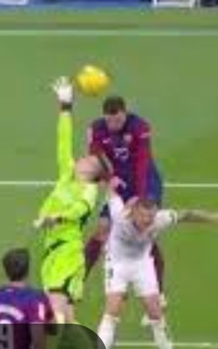 mkmarka's tweet photo. @H97_99 هدف من فاول 

نشيته 🤣 https://t.co/wraXxcTt2R