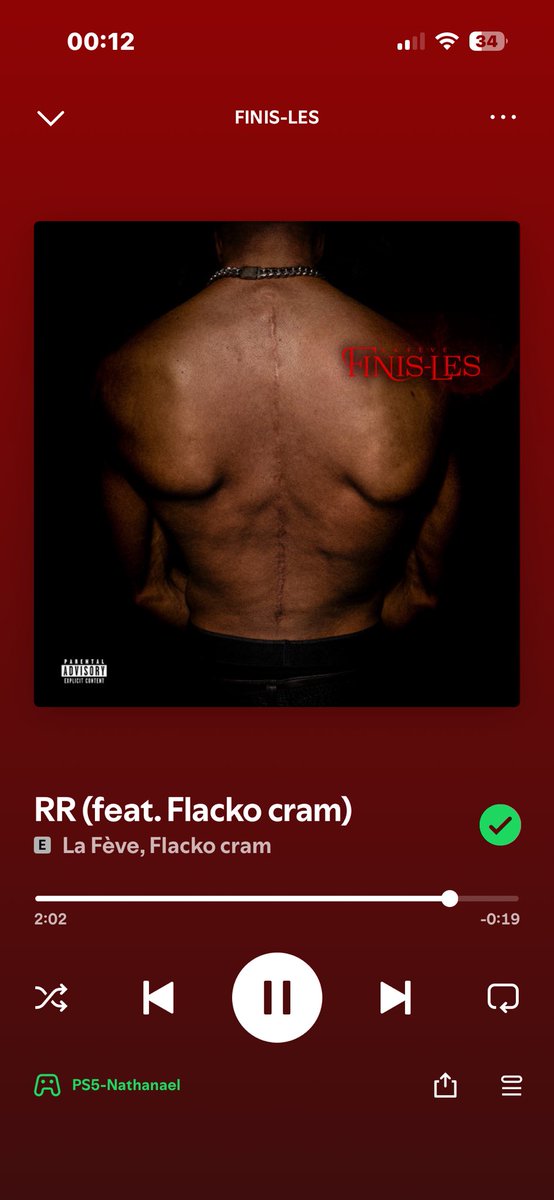 67TtiteP's tweet photo. JE TE CONNAIS PAS FLACKO CRAM MAIS QUELLE KIFFE ,JE KIFFE CE FEAT DE BZ !! https://t.co/Sor9Iugdem