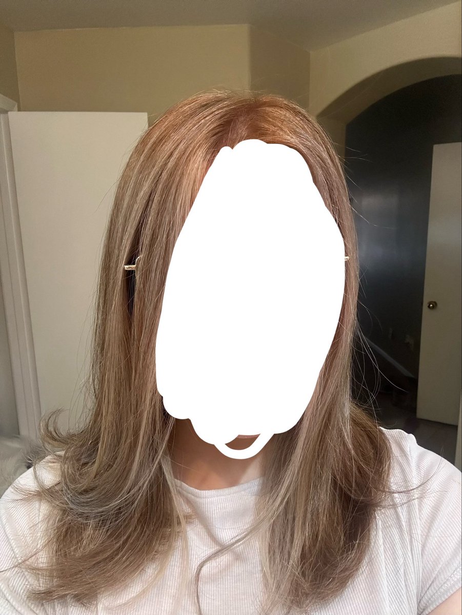 anurgentappeall's tweet photo. hashtag dyed my hair. b4 and after :3 https://t.co/XlfumMZucv