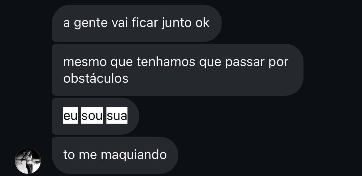 blowrunnerr's tweet photo. ter uma namorada é tipo https://t.co/iL9YeFMDAc