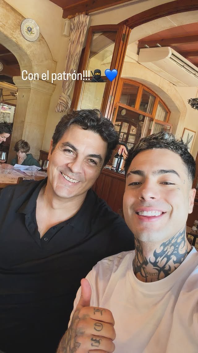 Fabiolaroman47's tweet photo. Naim con su papá 💙💙

#NaimDarrechi https://t.co/c6SbKVibLx