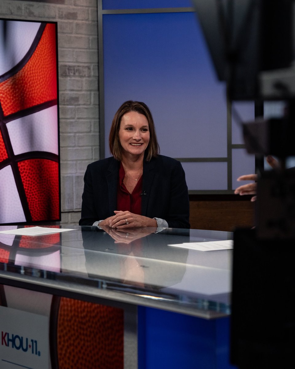 HoustonComets's tweet photo. A new home for Comets basketball! 🏀📺

Starting in 2027, Houston Comets games will air free locally on KTBU, with select games on @KHOU!

Fans can also catch the action on Space City Home Network and SCHN+.

More ways to watch. More Comets basketball. ☄️ https://t.co/wuvayCdsEc
