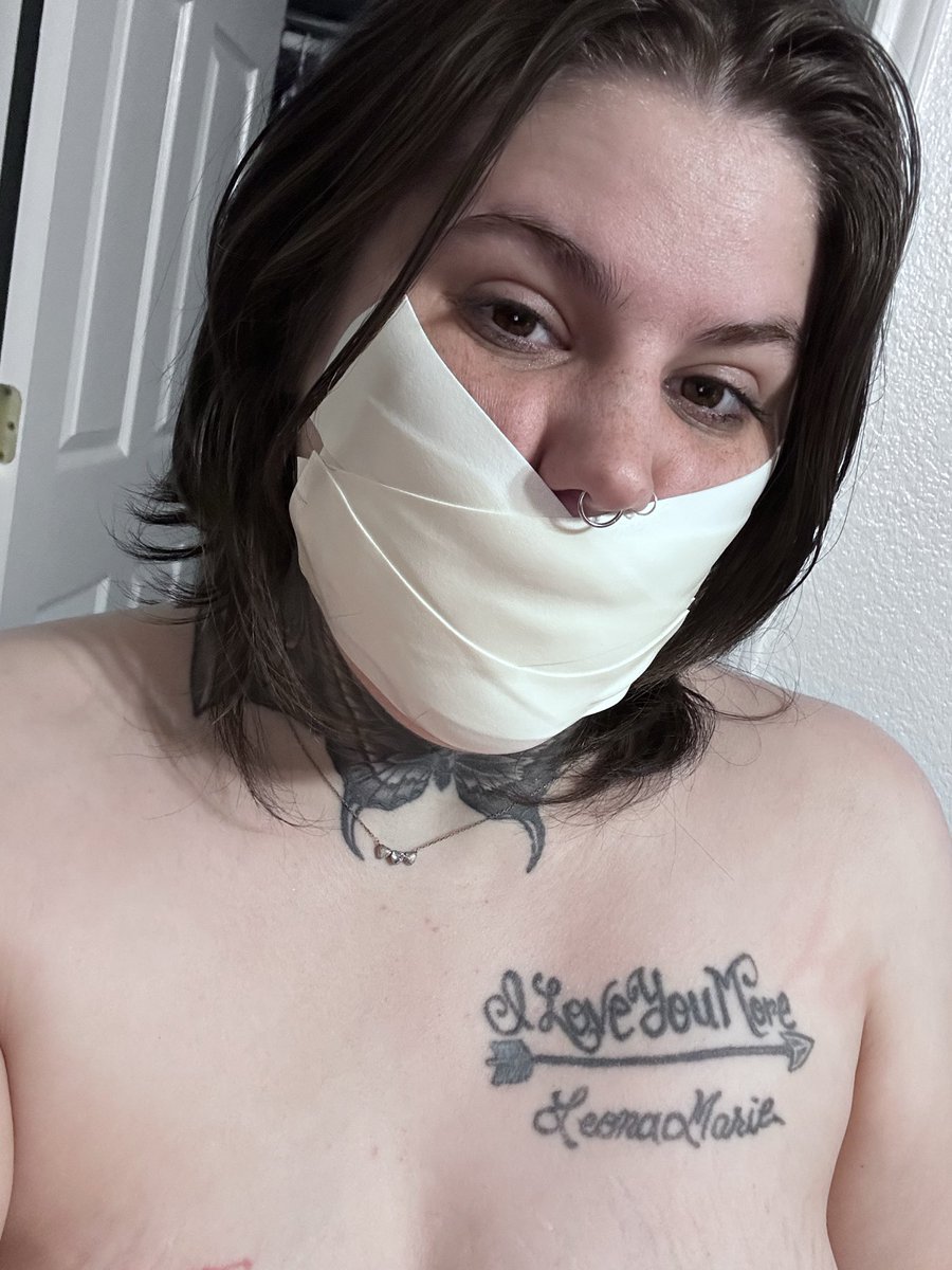 raven_rider13's tweet photo. 💕 Feeling a little flirty tonight… 😘 If you’ve been thinking about me, come say hi, baby. 💋 I have some fun things waiting for you, and I might even make something special just for you. 😏❤️ My messages are open, so come spoil yourself a little. 💕 https://t.co/1WnlVqqEJO