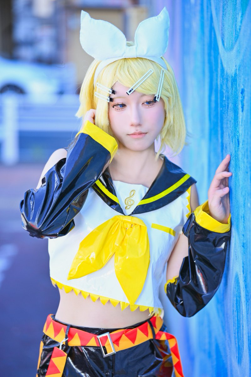 OHANANOHIME4545's tweet photo. ⚠コスプレ⚠
鏡.音.リ.ン

飽和して反響する
 ︎︎
 #鏡音リンコスプレ https://t.co/iKwgTHtTfB