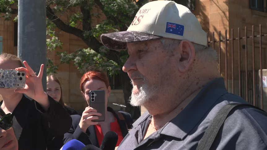 Ausbobsmit's tweet photo. Never forget. We've got 74 year old Ronald Munro ready to stand trial for "manicing" emails. 

Munro was fed up, so he emailed his local member. Made no threats. Got no reply so he emailed a further 4 times with the final email containing a profanity. That is all. A profanity. Not a threat. 

Labor called the AFP on this man and the AFP kicked in his door, executed a search warrant, turned his house upside down and charged him. Now he is set for trial.